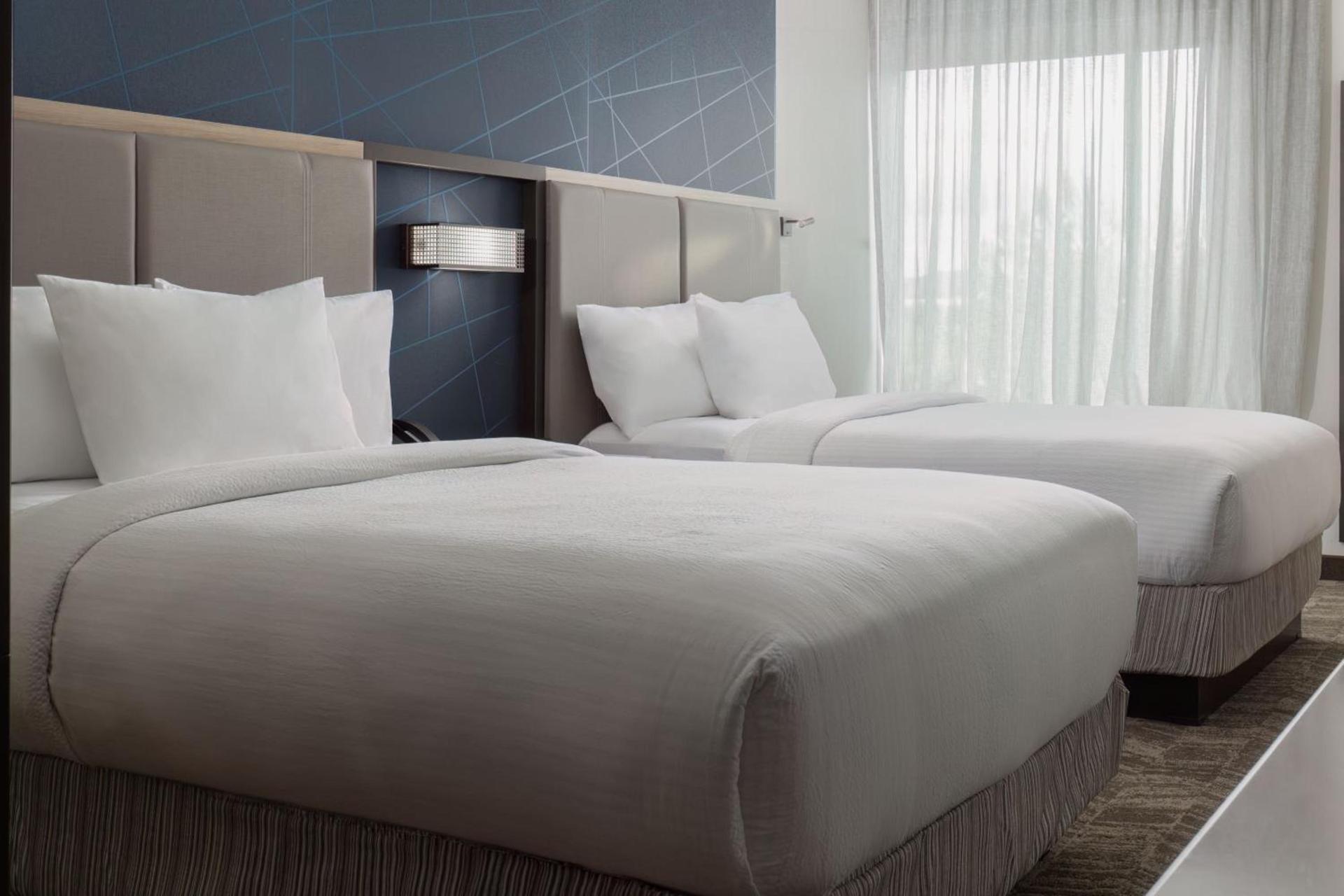 SpringHill Suites by Marriott Pleasanton photo 10