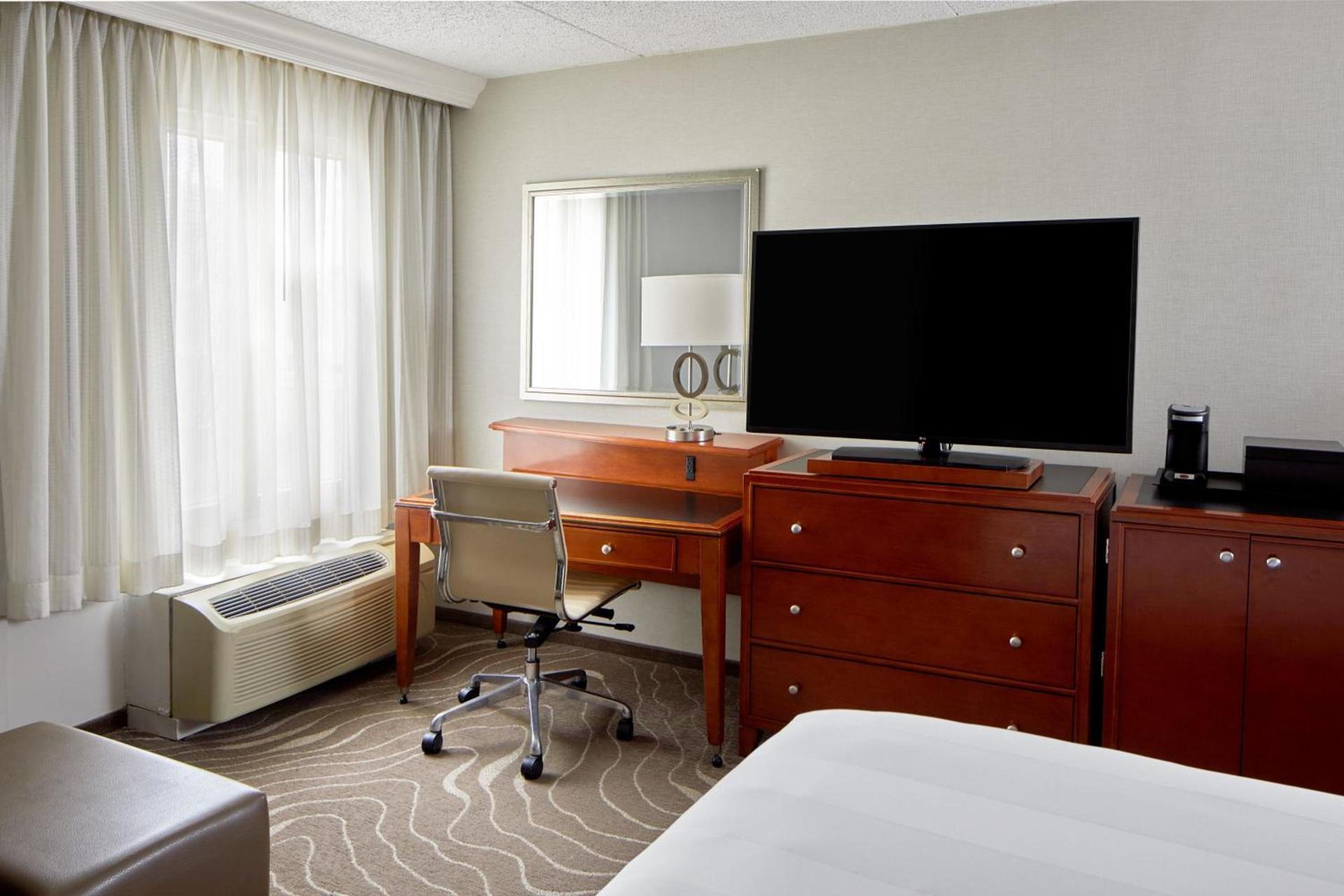 Detroit Metro Airport Marriott photo 5