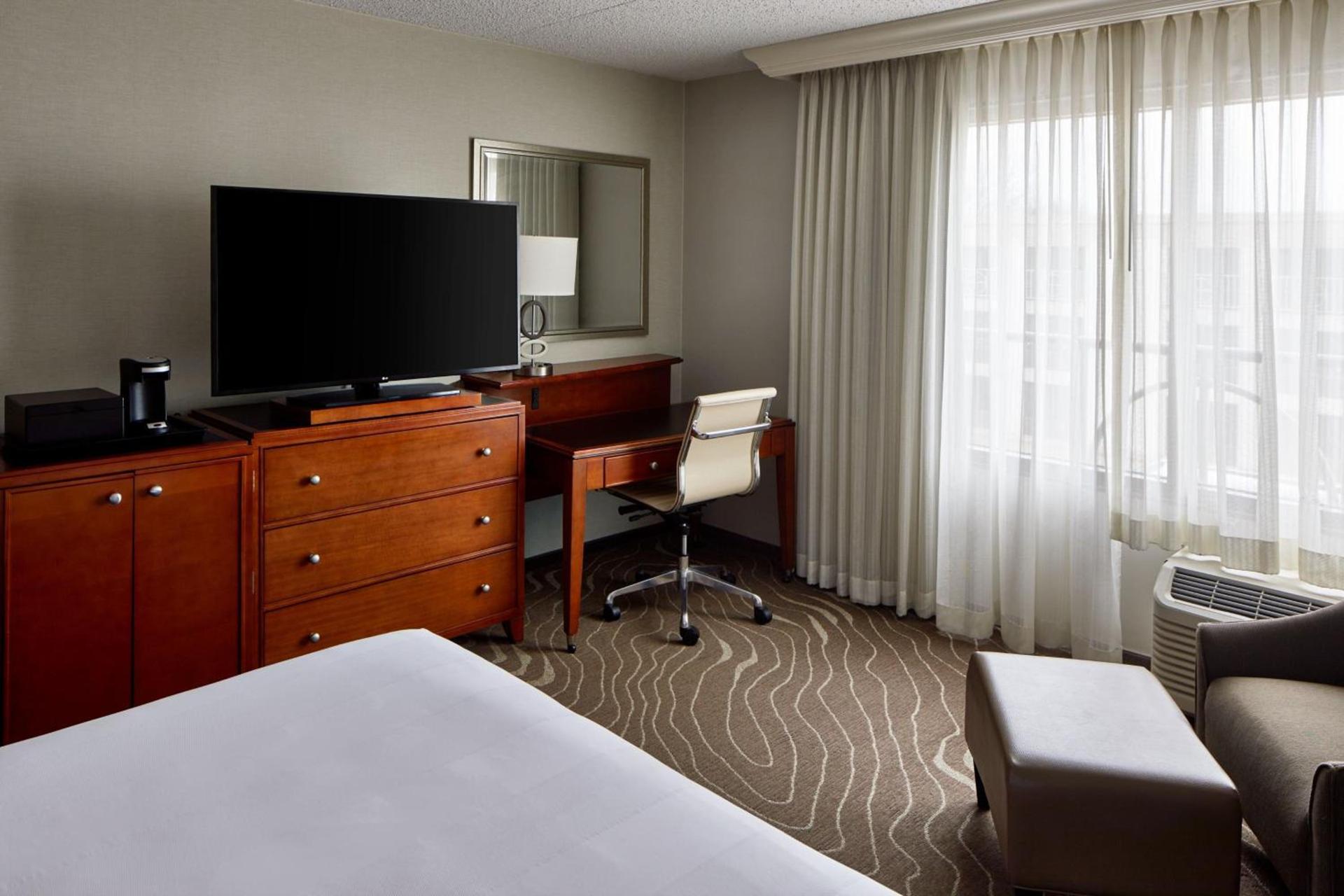 Detroit Metro Airport Marriott photo 8