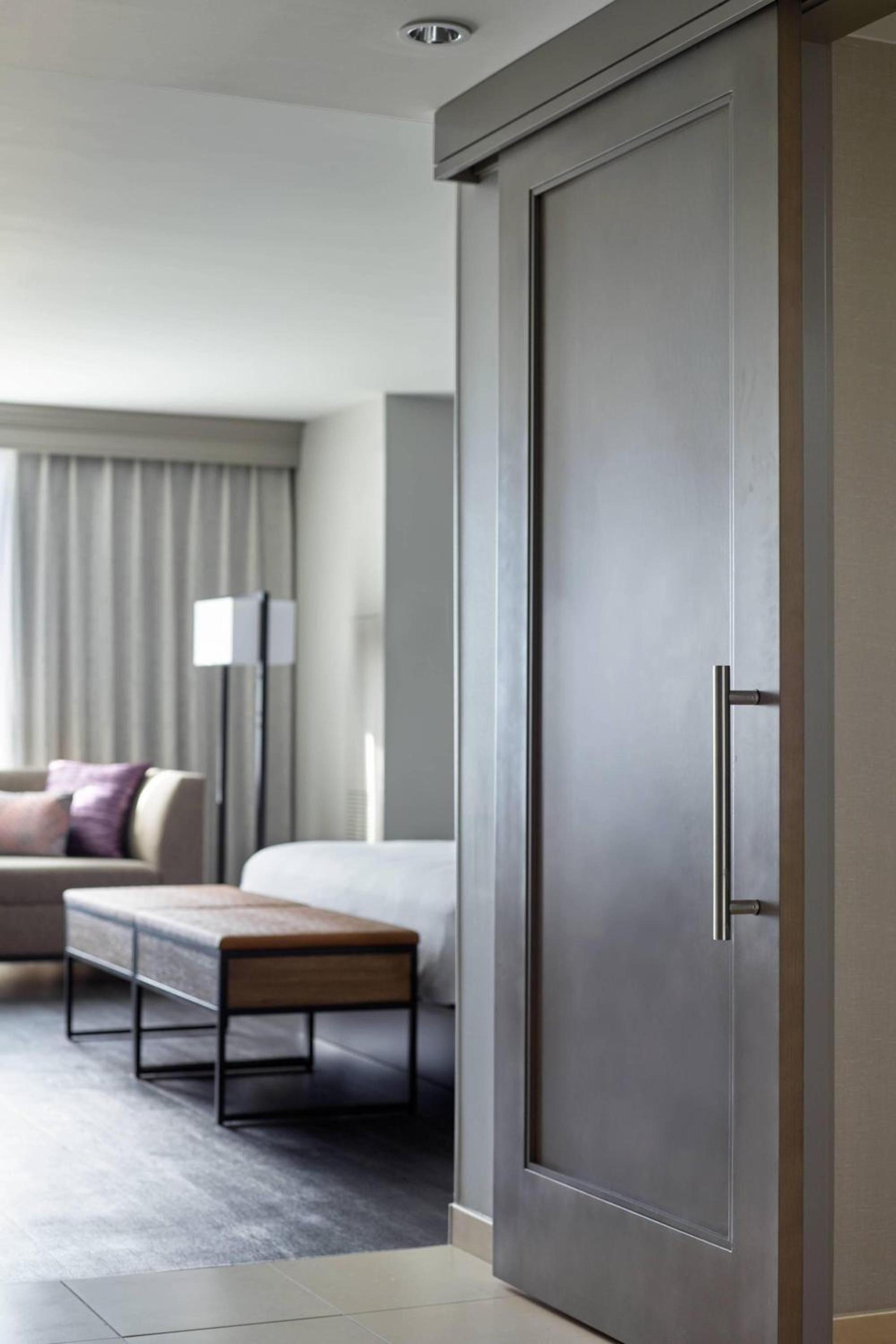 Raleigh Marriott City Center photo 2