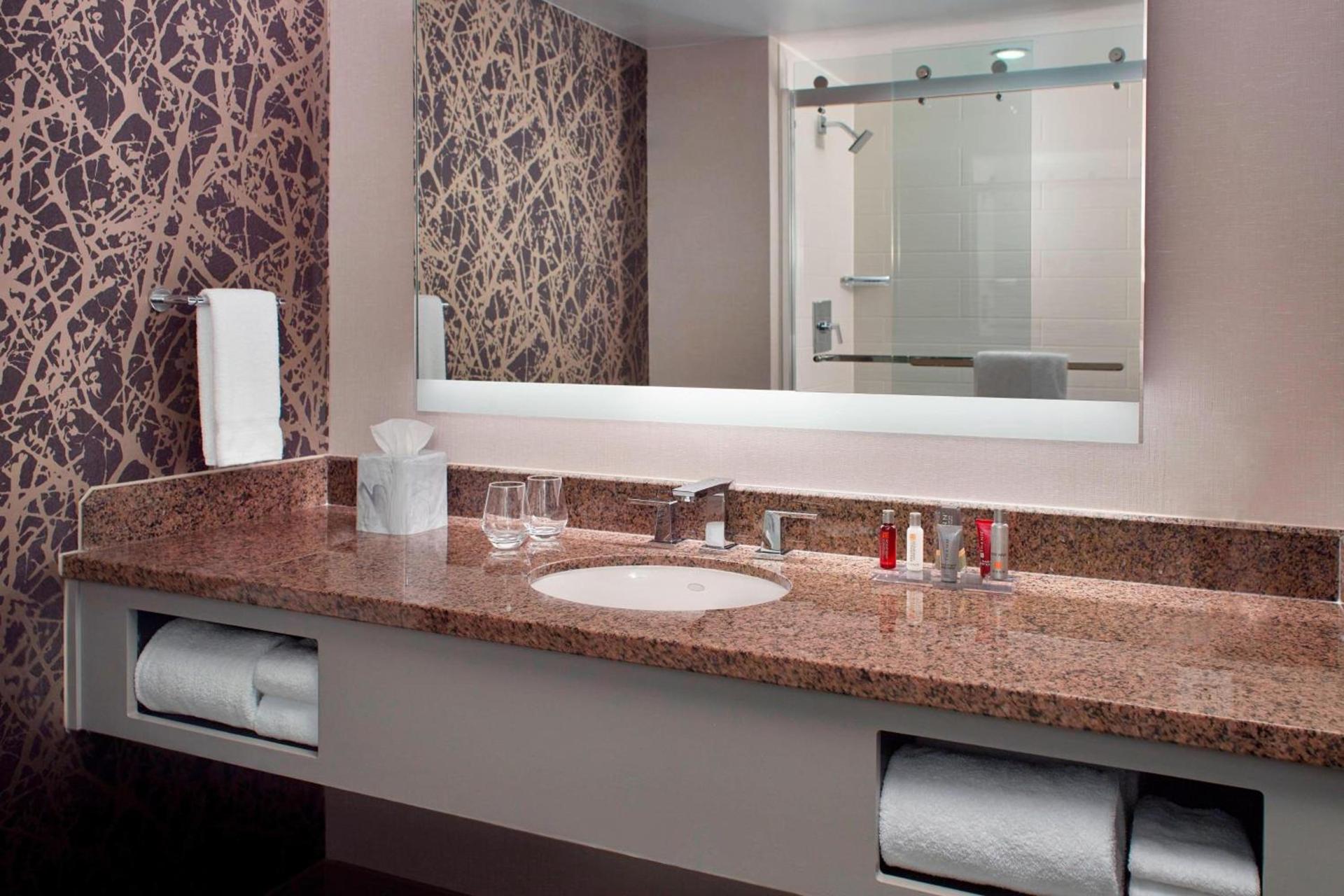 Raleigh Marriott City Center photo 4