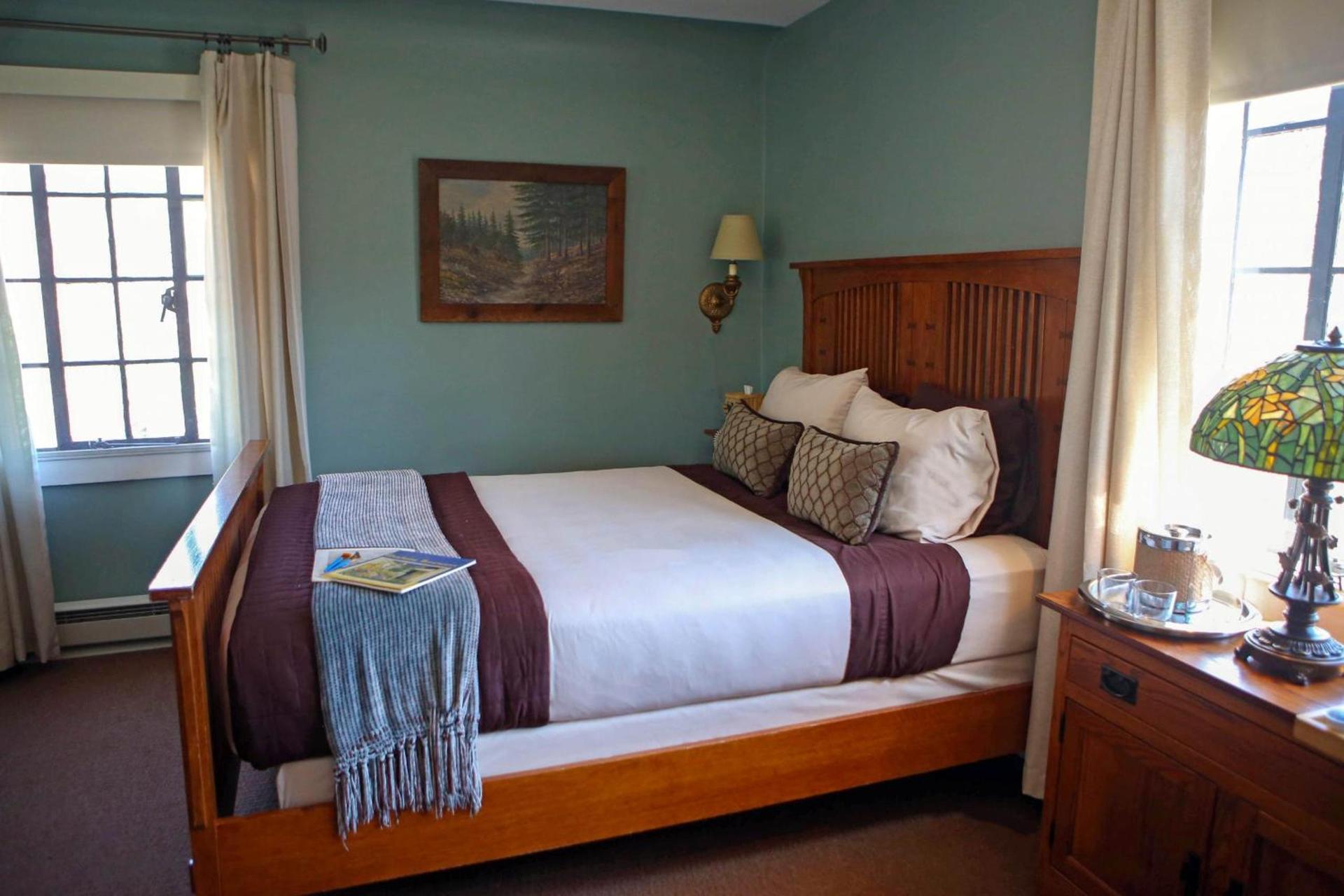 Settlers Inn photo 12