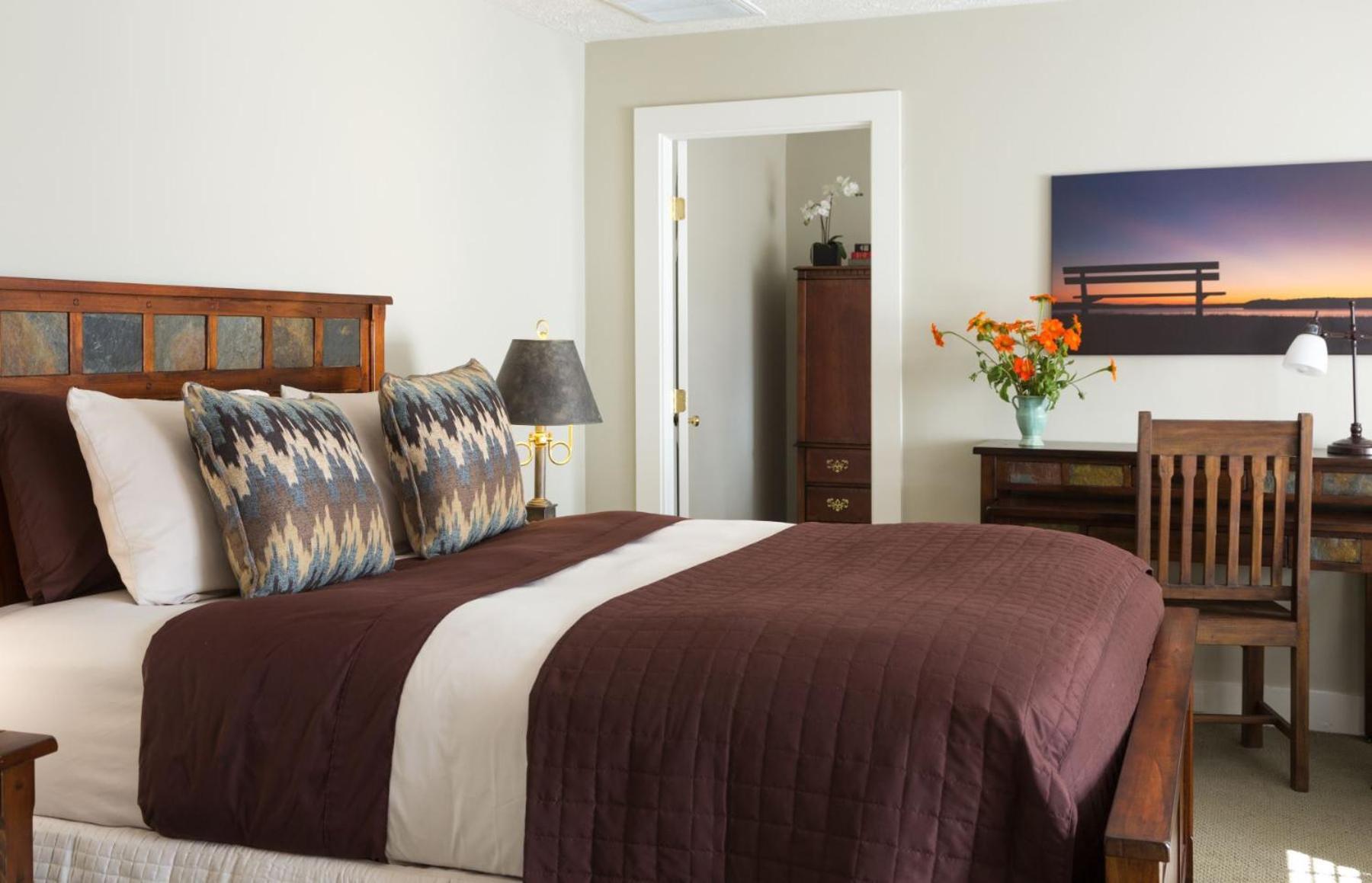 Settlers Inn photo 8