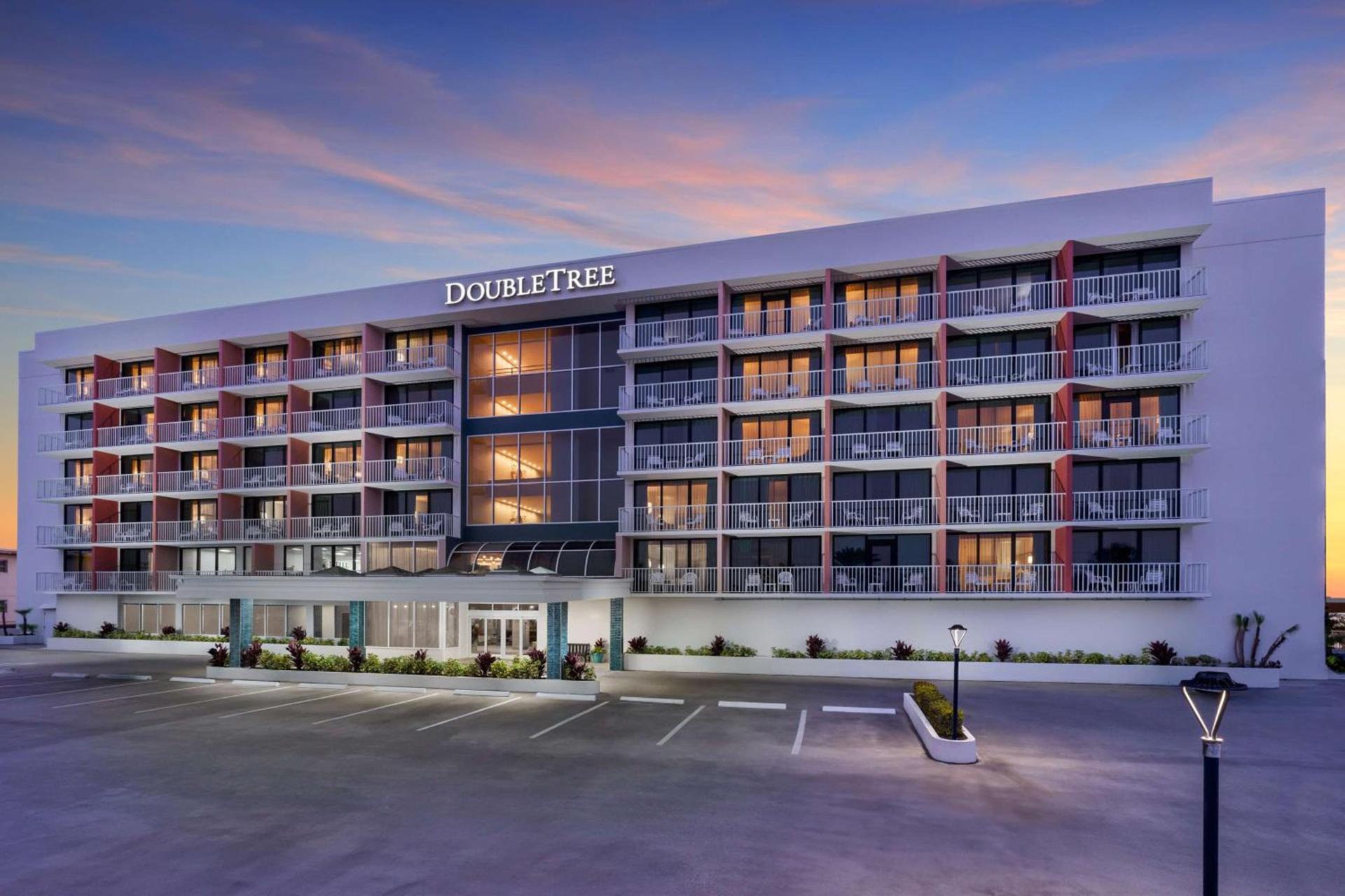 DoubleTree Beach Resort by Hilton Tampa Bay – North Redington Beach photo 5