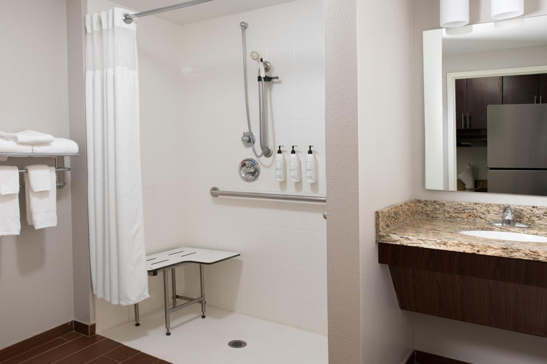 TownePlace Suites Oklahoma City Airport photo 16