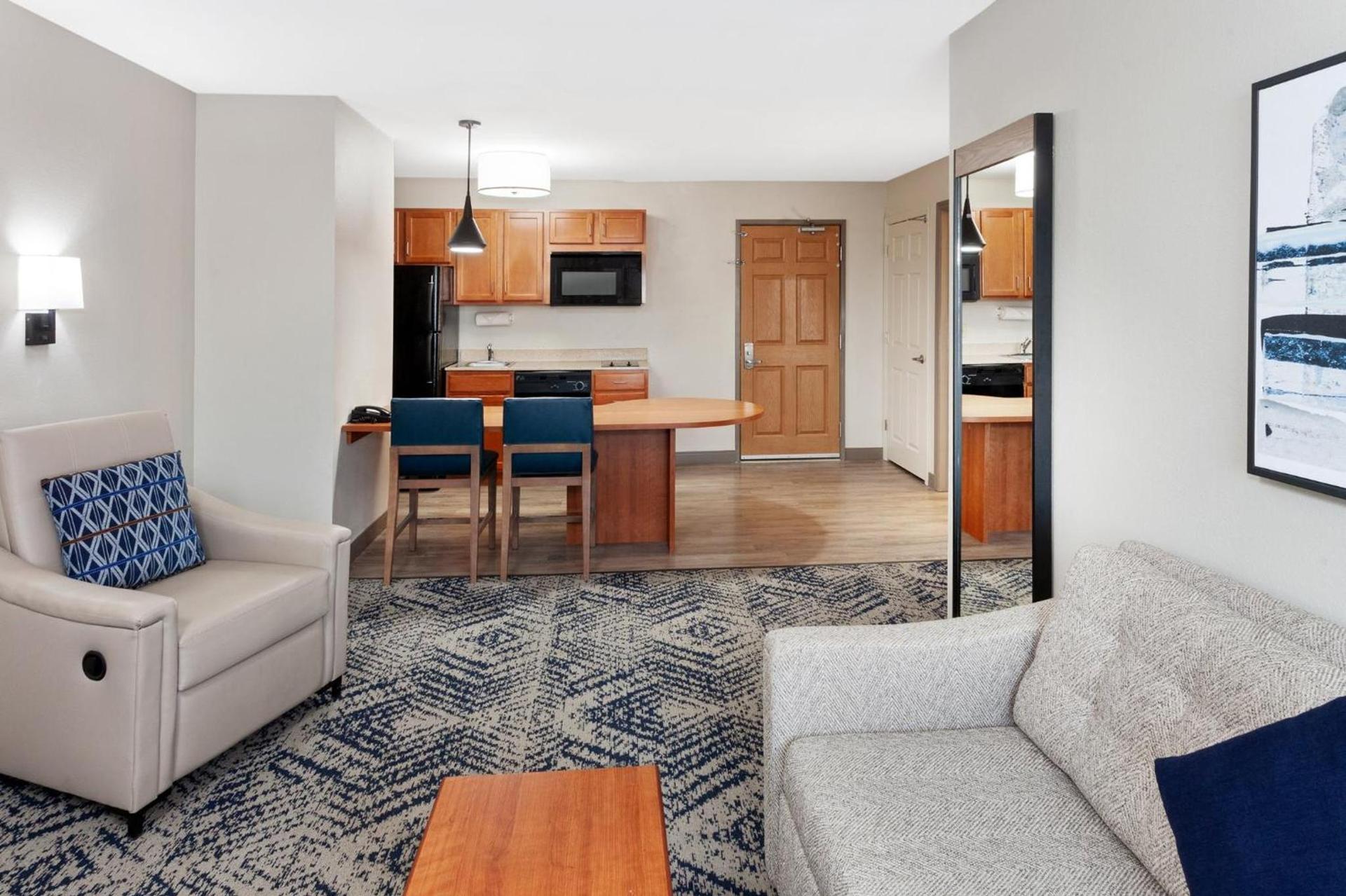 Candlewood Suites Louisville North by IHG photo 26
