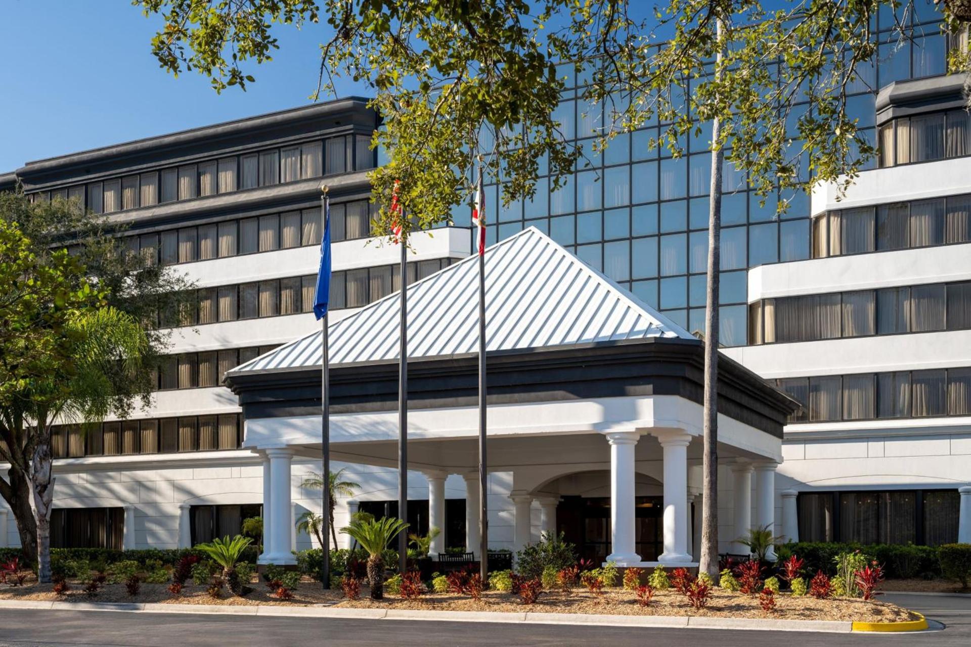 Delta Hotels by Marriott Jacksonville Deerwood photo 31