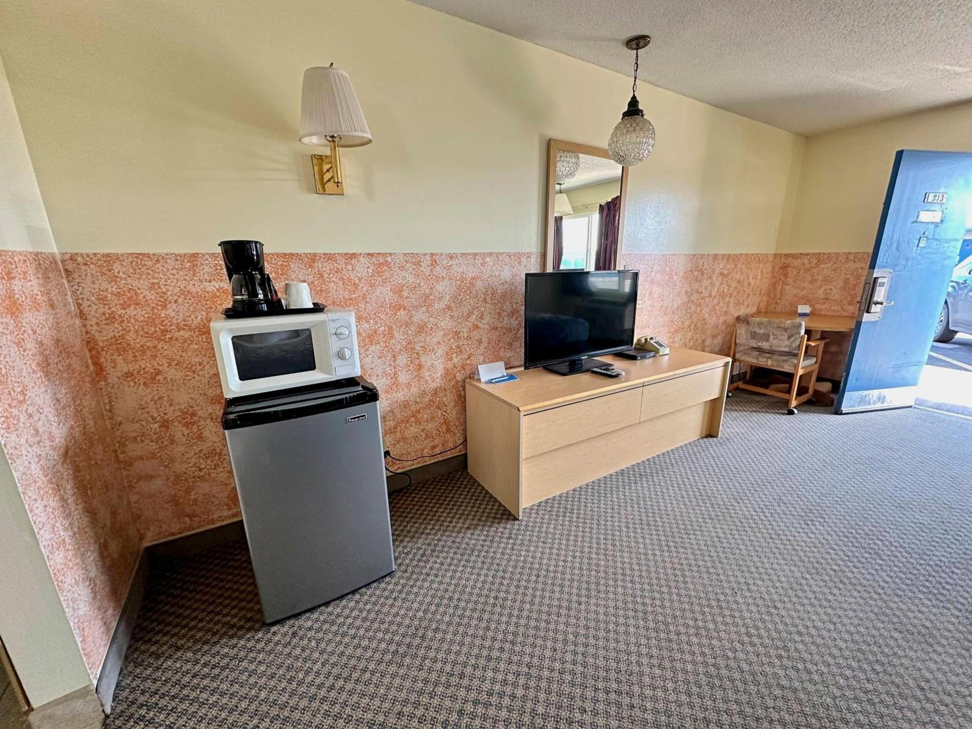 Rodeway Inn Boardman - Hermiston photo 14