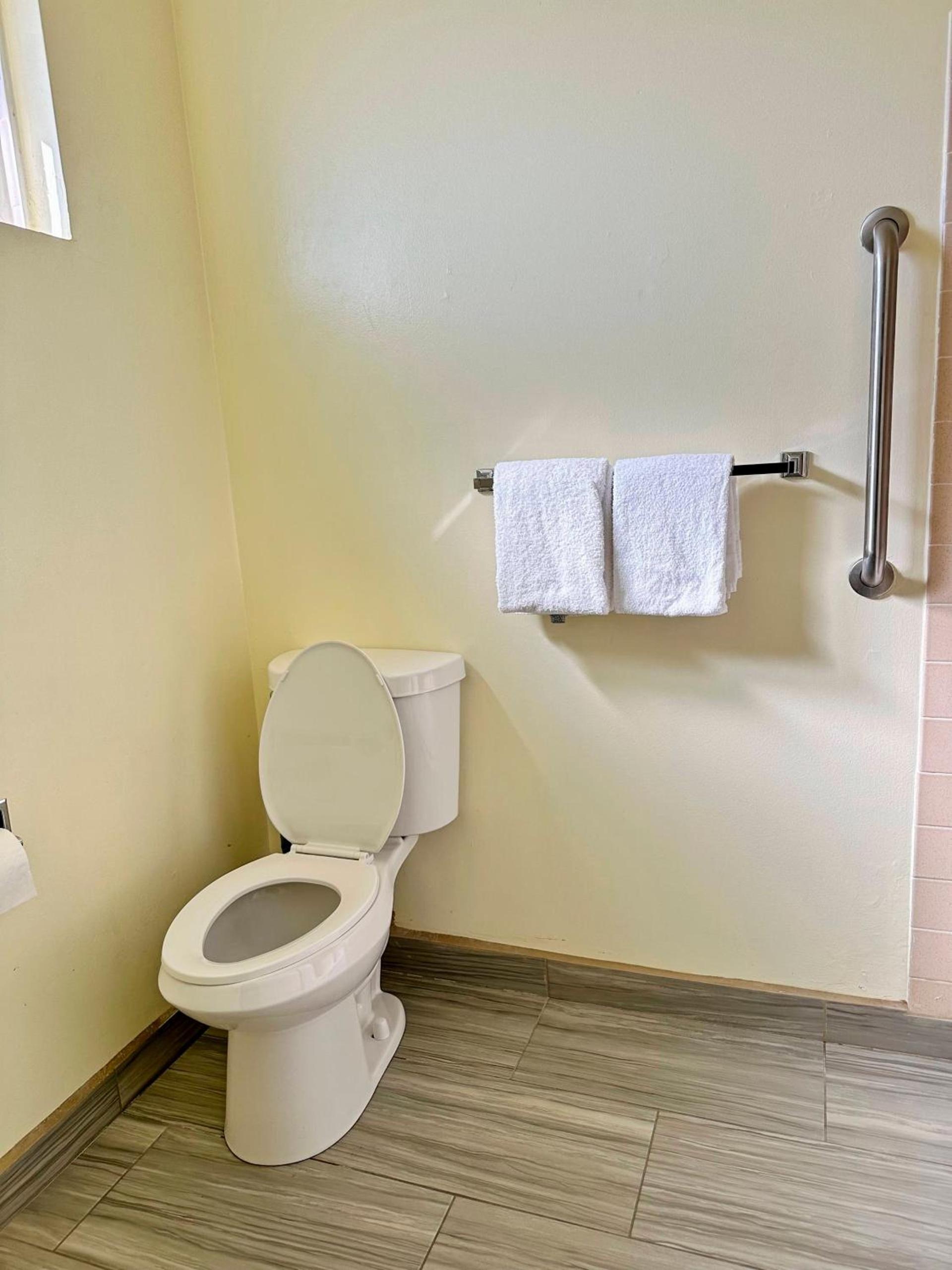 Rodeway Inn Boardman - Hermiston photo 35