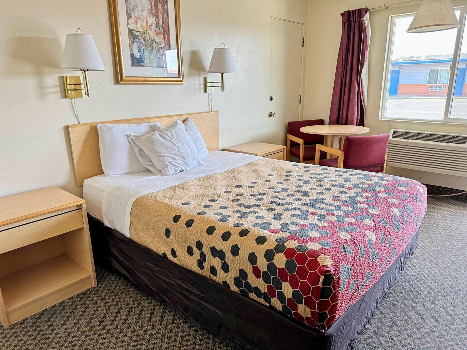 Rodeway Inn Boardman - Hermiston photo 17