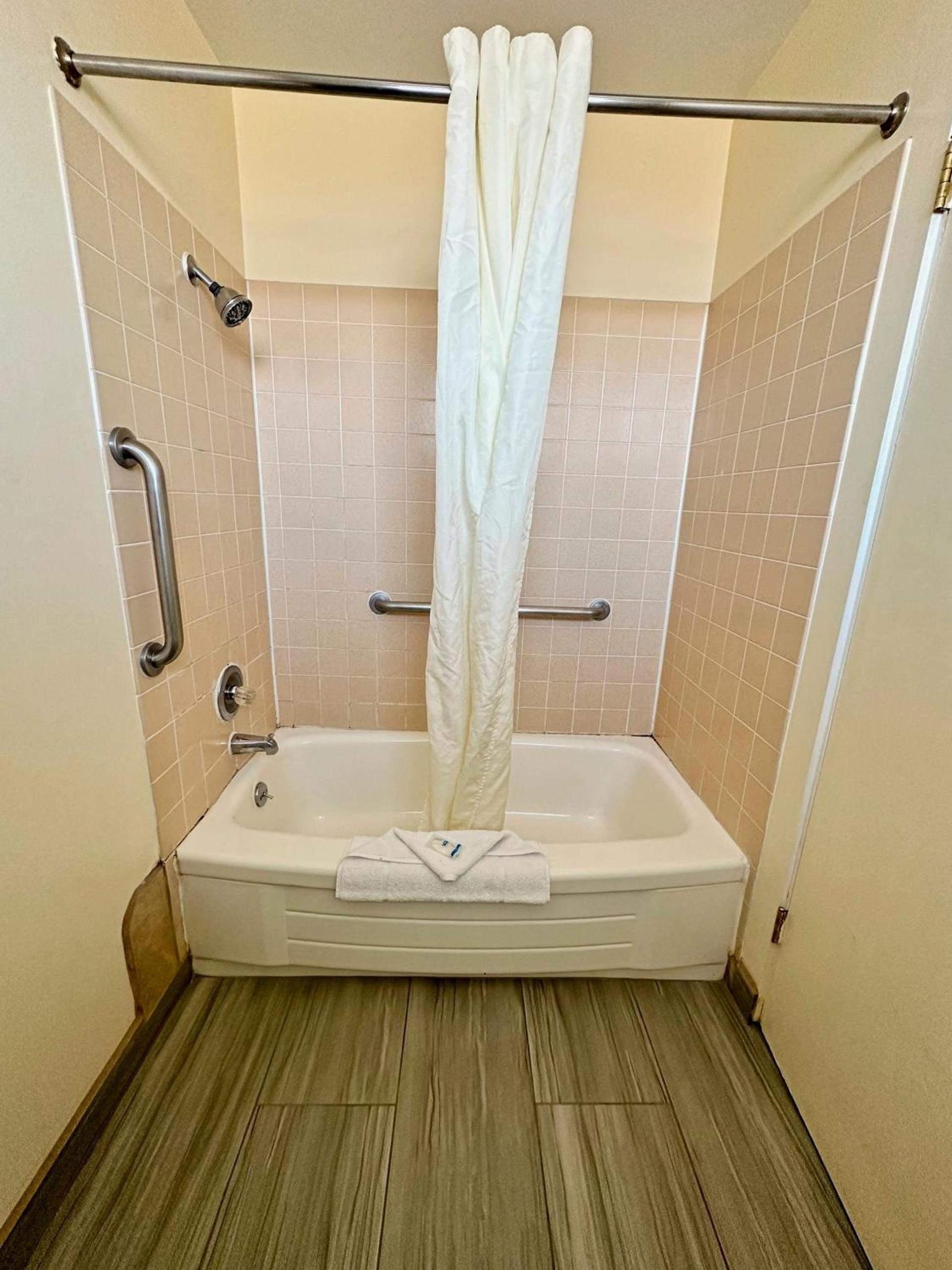 Rodeway Inn Boardman - Hermiston photo 21