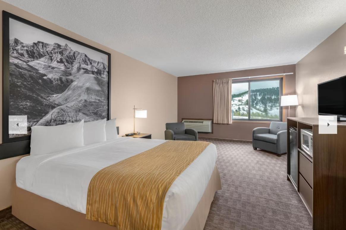 Super 8 by Wyndham Sturgis photo 3
