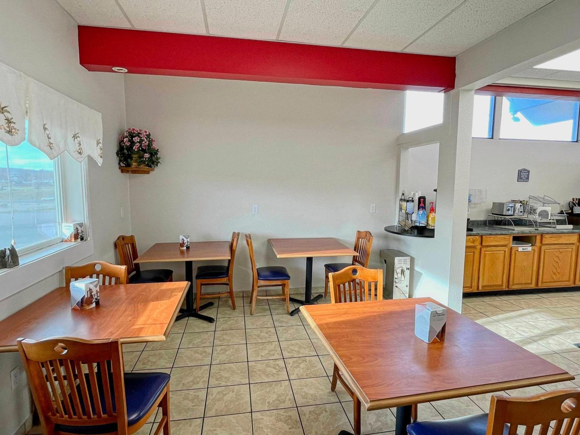 Rodeway Inn Boardman - Hermiston photo 25