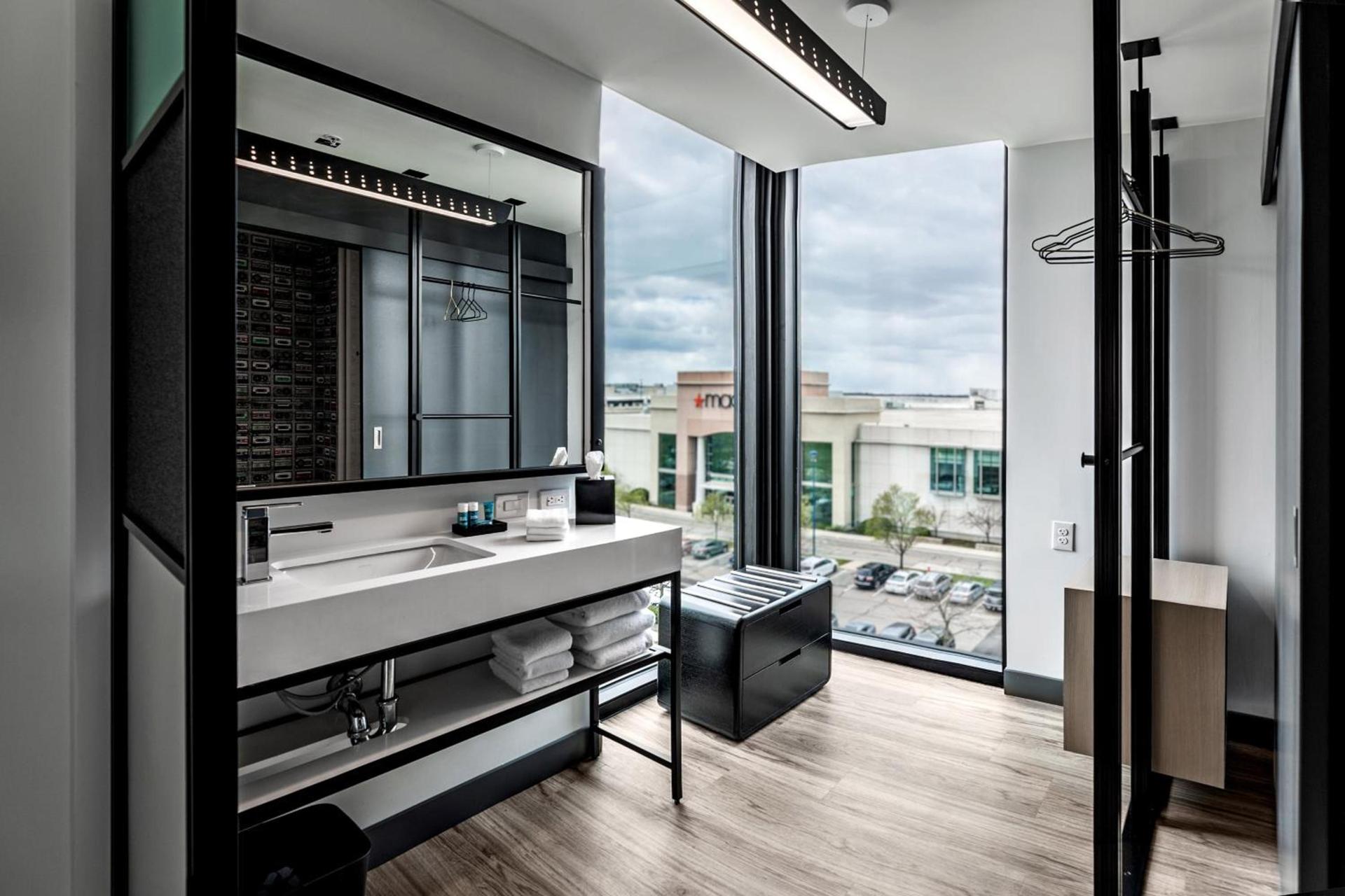 Aloft by Marriott Columbus Easton photo 9