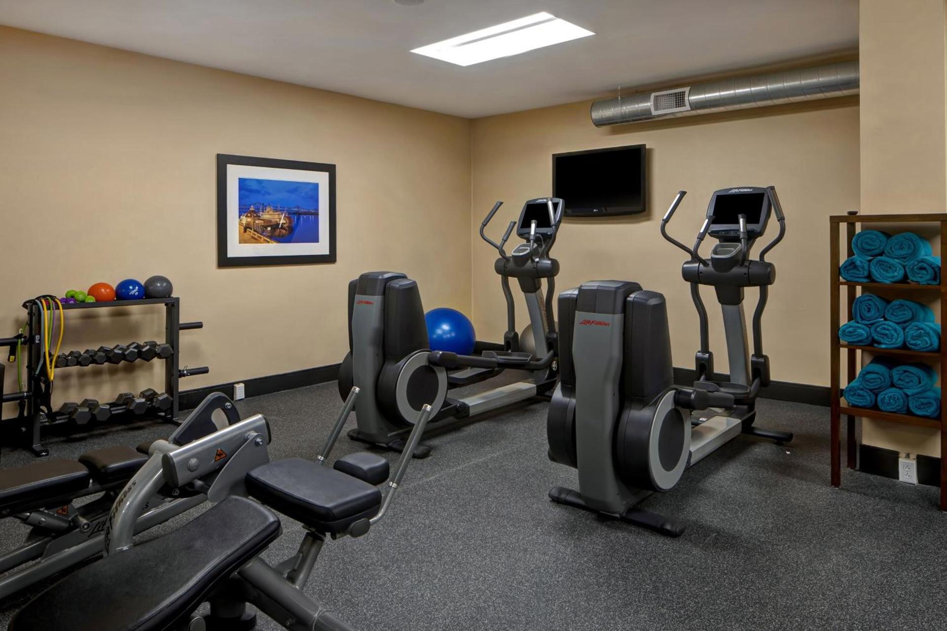 Four Points by Sheraton Peoria photo 76