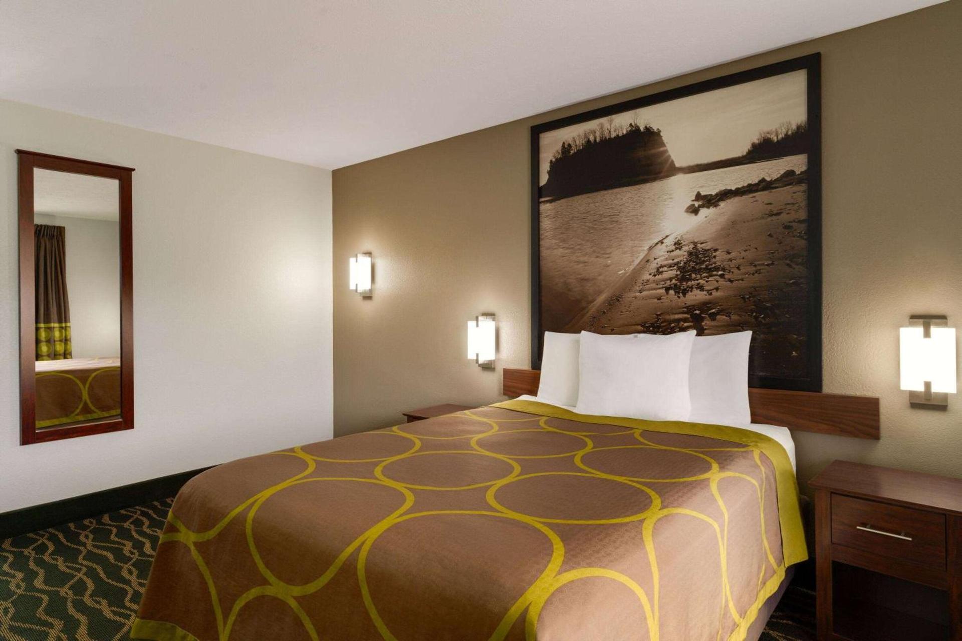 Super 8 by Wyndham Pearl/Jackson Airport photo 8