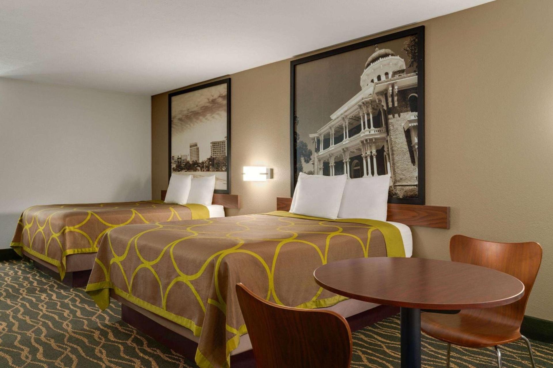Super 8 by Wyndham Pearl/Jackson Airport photo 37