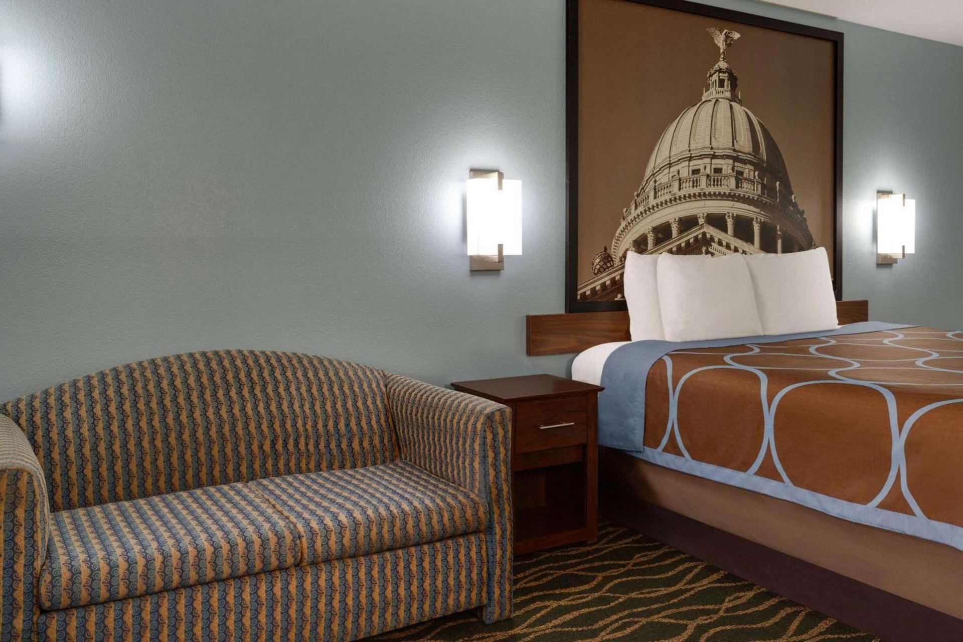 Super 8 by Wyndham Pearl/Jackson Airport photo 21