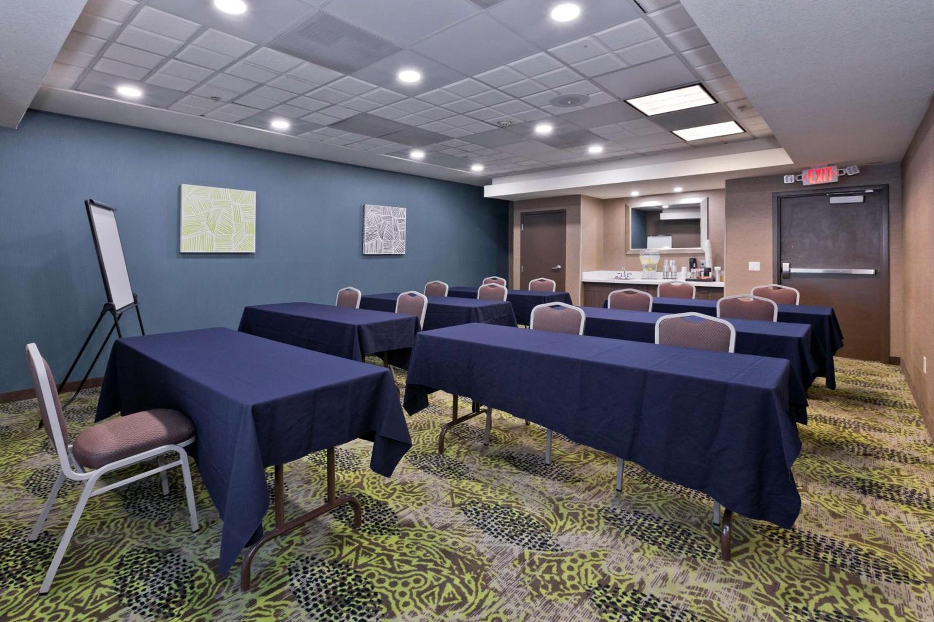Hampton Inn & Suites Palm Desert photo 50