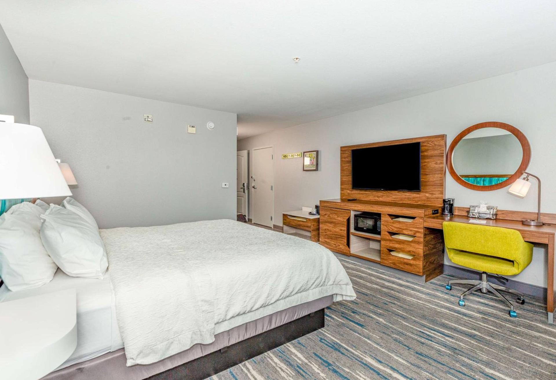 Hampton Inn & Suites Fort Worth-West-I-30 photo 38