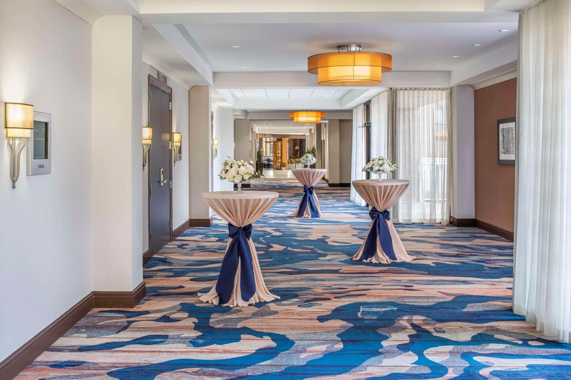 Hilton Arlington photo 32
