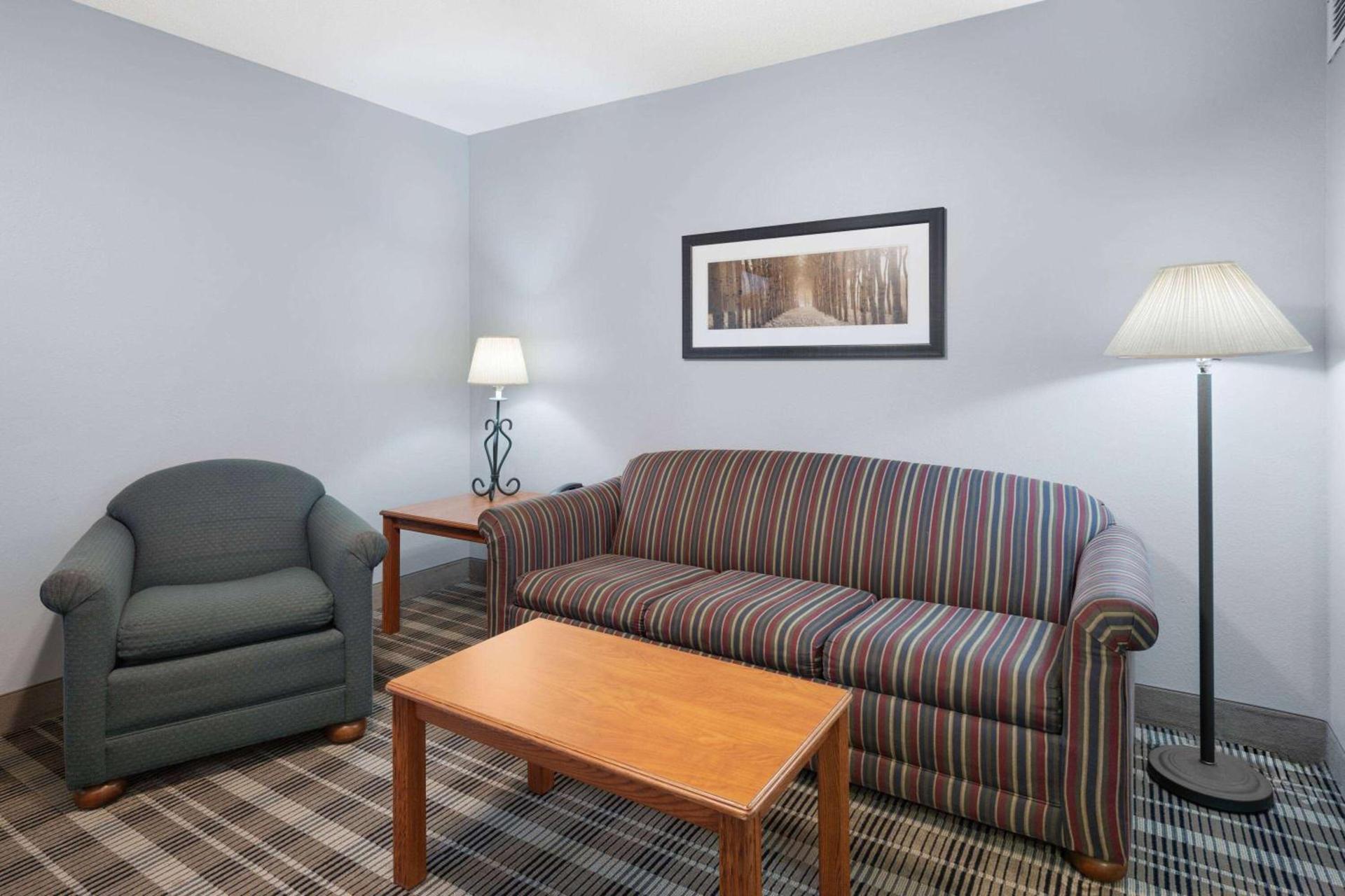 AmericInn by Wyndham Stuart photo 13