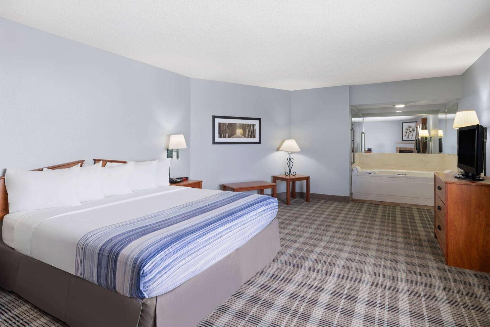 AmericInn by Wyndham Stuart photo 23