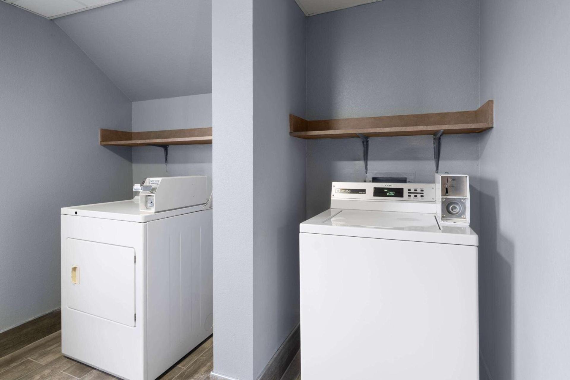 AmericInn by Wyndham Stuart photo 35