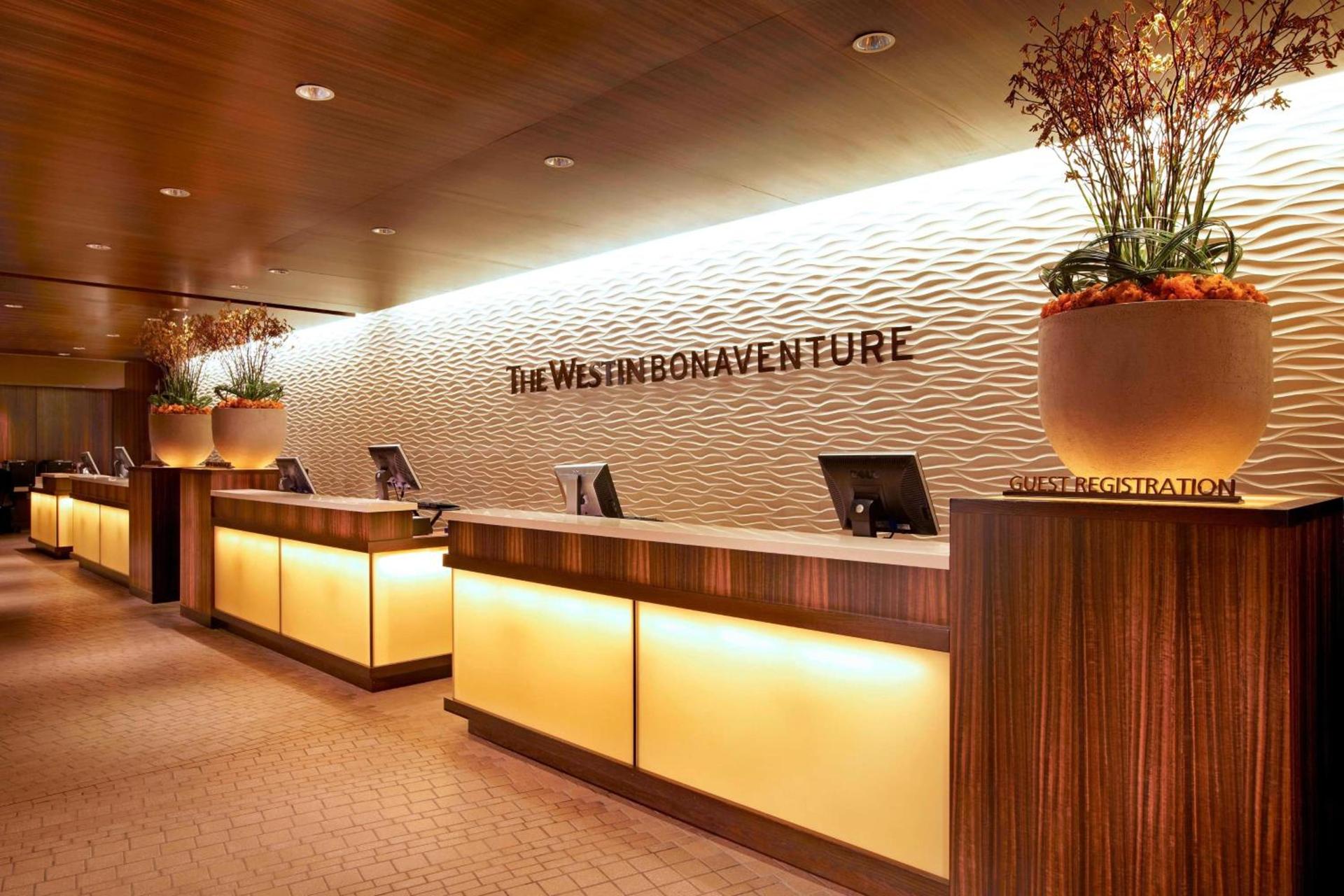 The Westin Bonaventure Hotel & Suites, Los Angeles photo 6