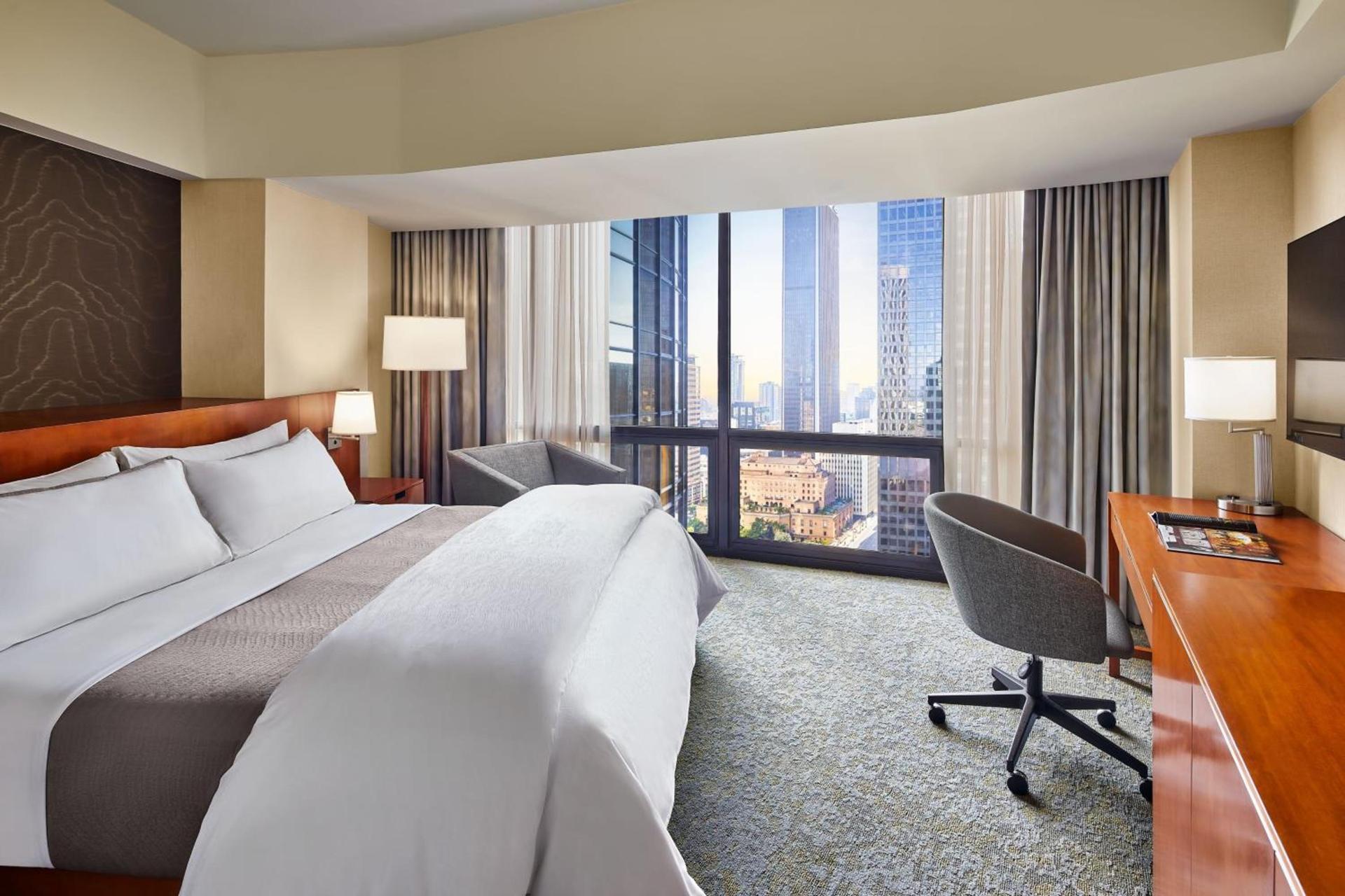 The Westin Bonaventure Hotel & Suites, Los Angeles photo 11