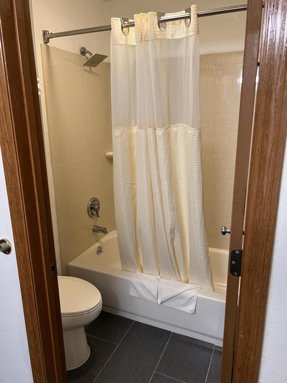 Columbus Inn photo 25