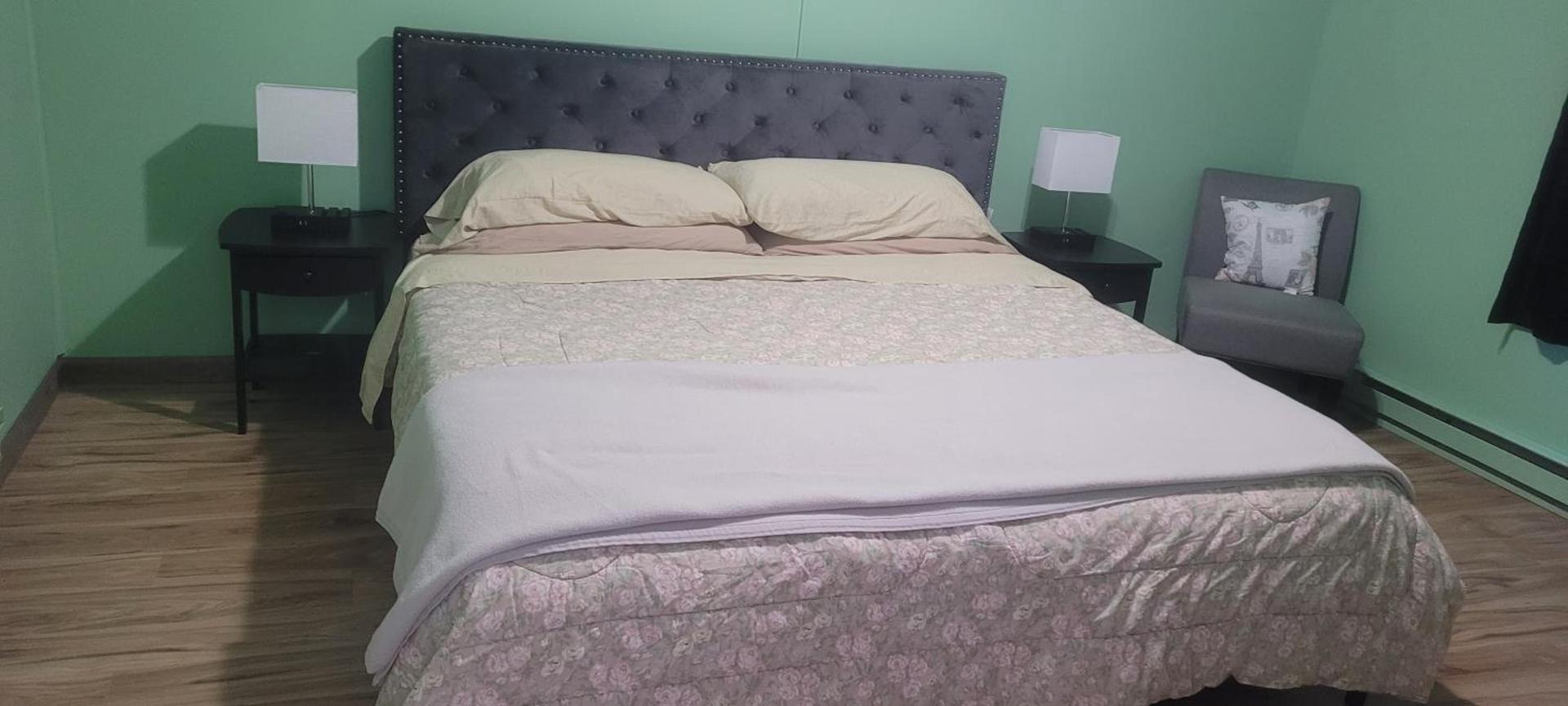 Elm Tree Motel photo 34