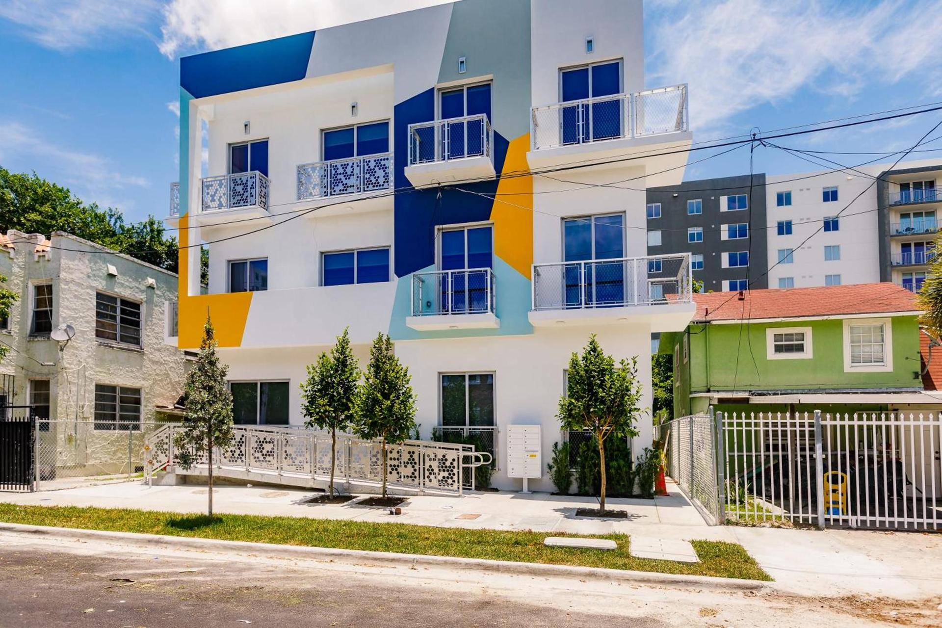 Aerie Apartments photo 1