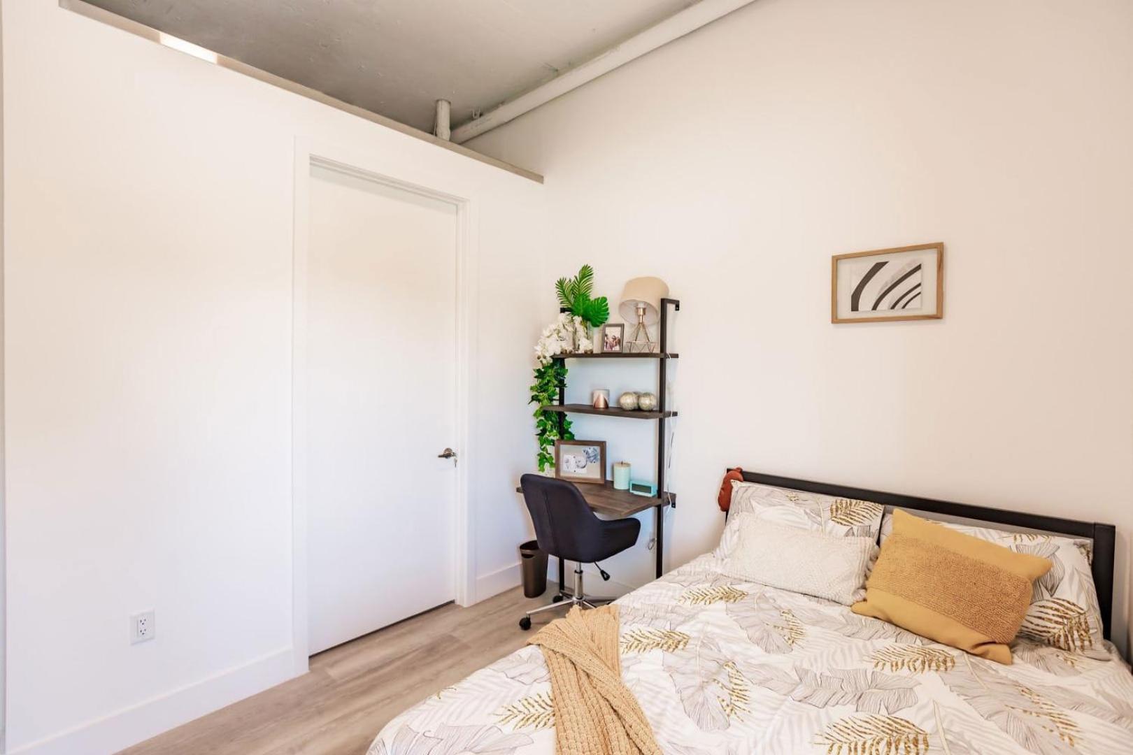 Aerie Apartments photo 3