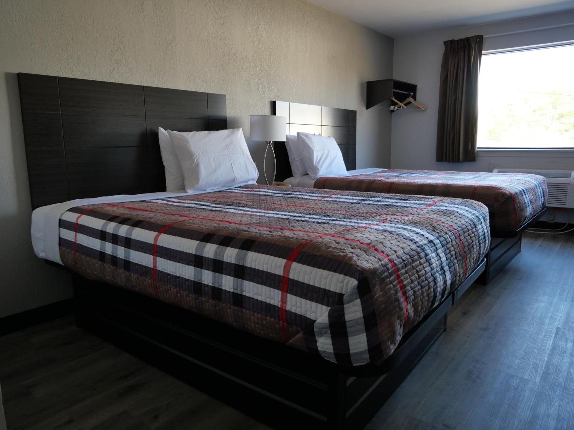 Hilltop Express Inn photo 6