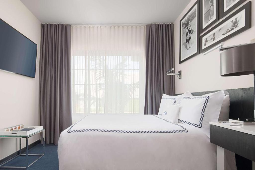 Gale South Beach, Curio Collection By Hilton photo 50