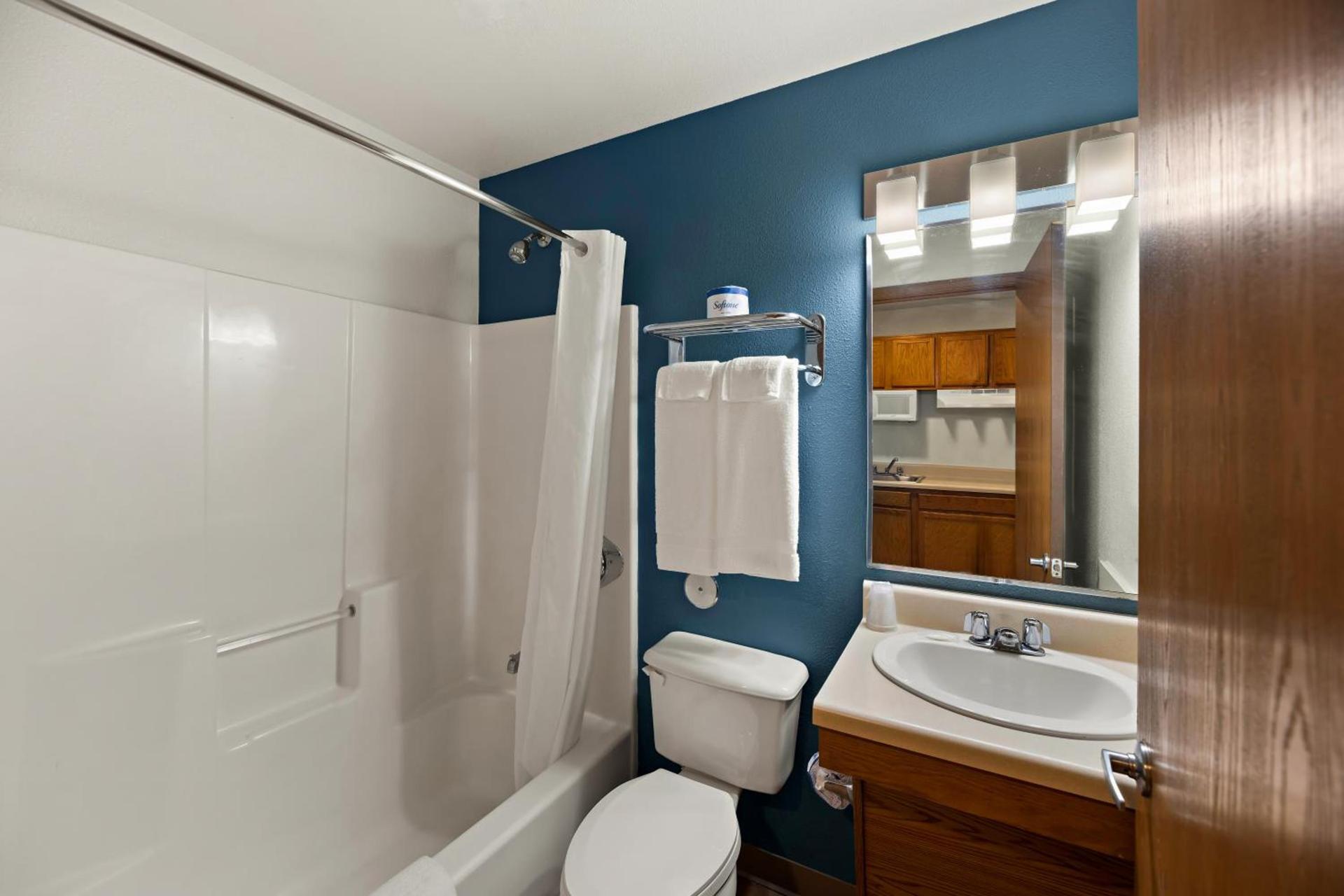 WoodSpring Suites El Paso photo 4