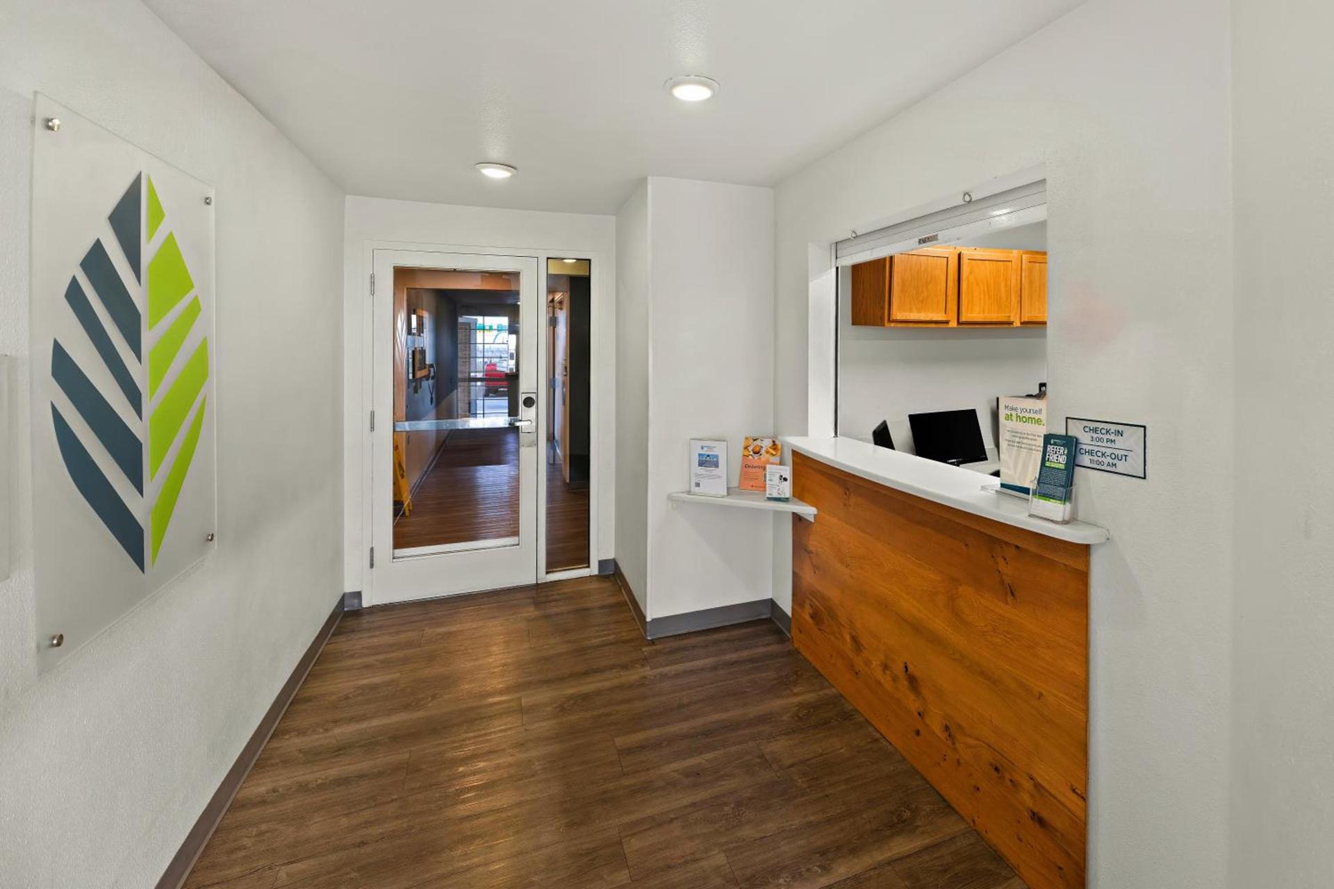 WoodSpring Suites El Paso photo 8