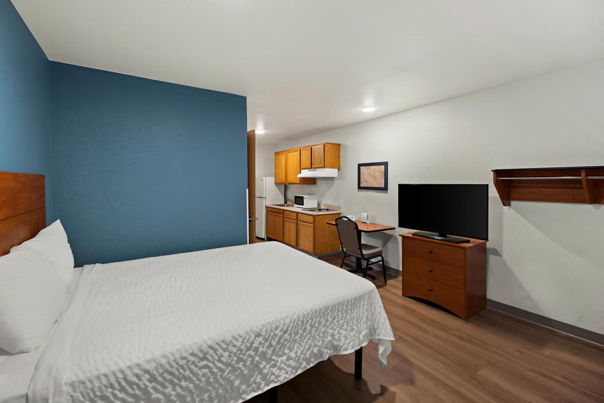 WoodSpring Suites El Paso photo 5