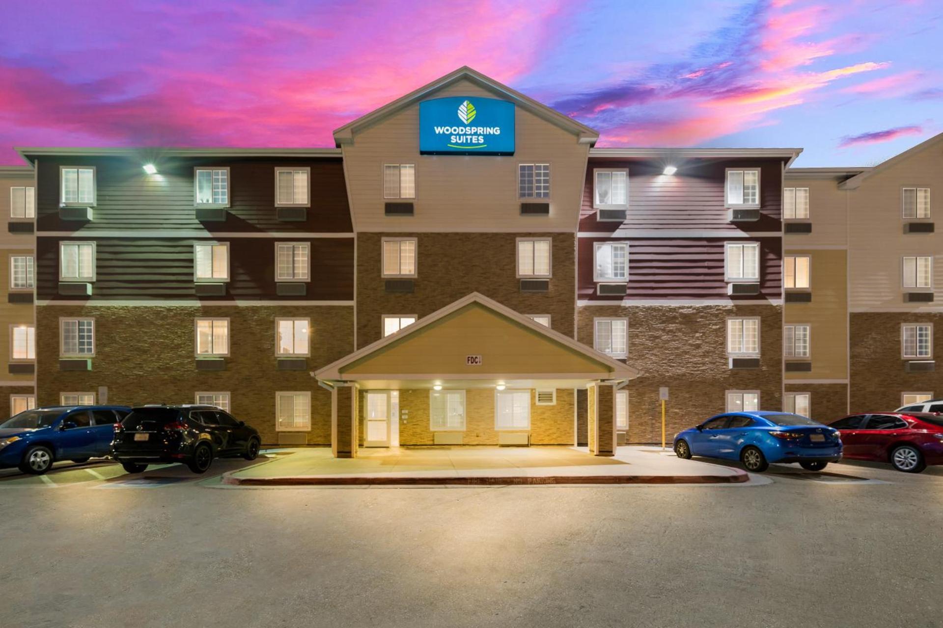 WoodSpring Suites El Paso photo 12