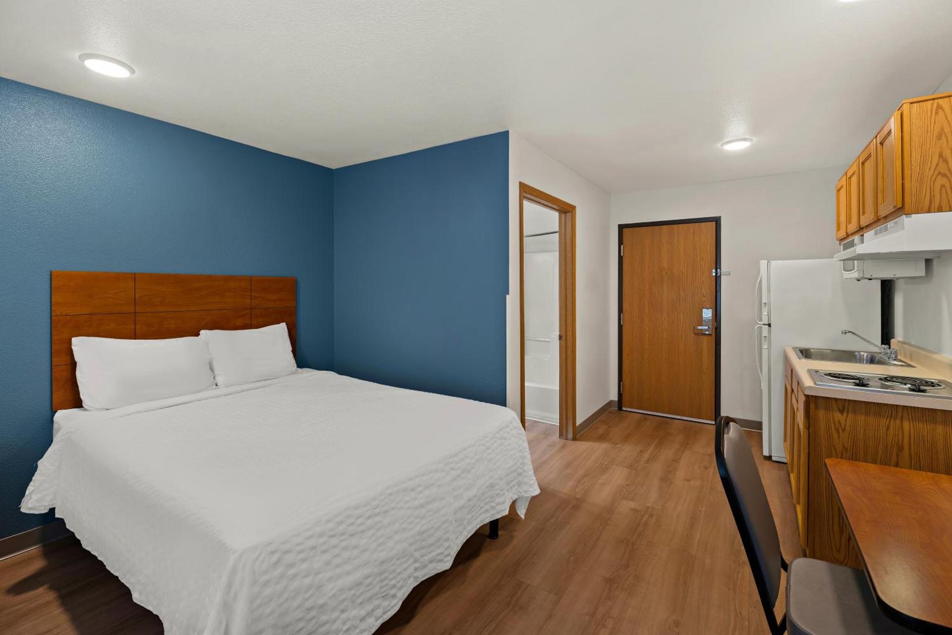 WoodSpring Suites El Paso photo 15