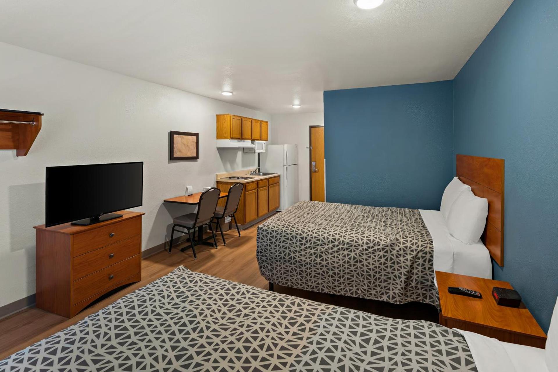 WoodSpring Suites El Paso photo 18
