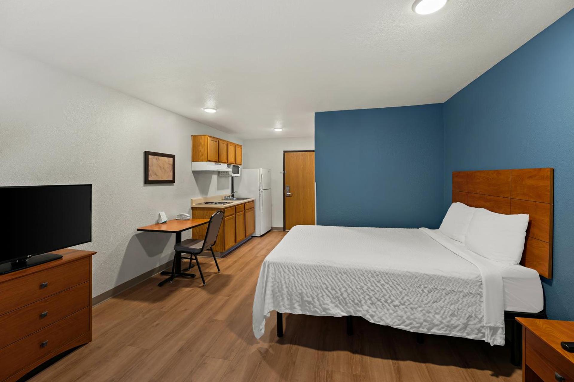WoodSpring Suites El Paso photo 20