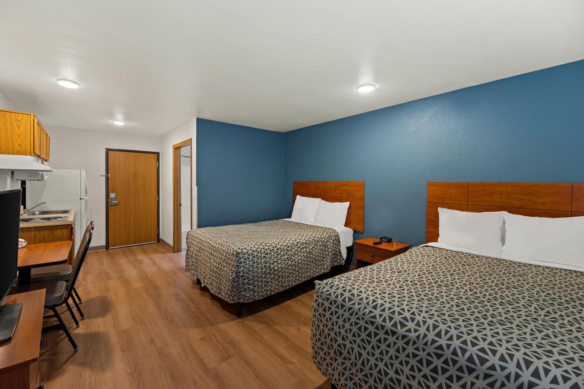 WoodSpring Suites El Paso photo 23