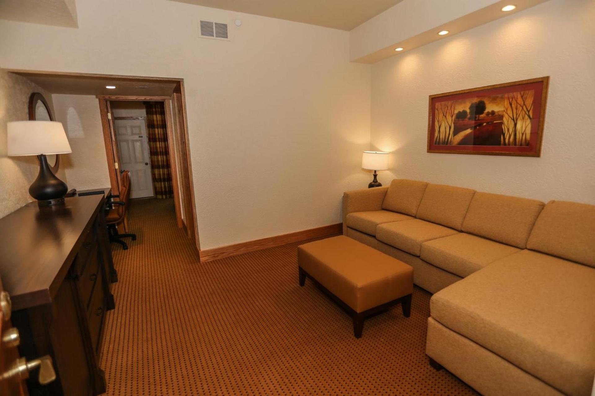 Slopeside Hotel, A Vail Resorts Property photo 39