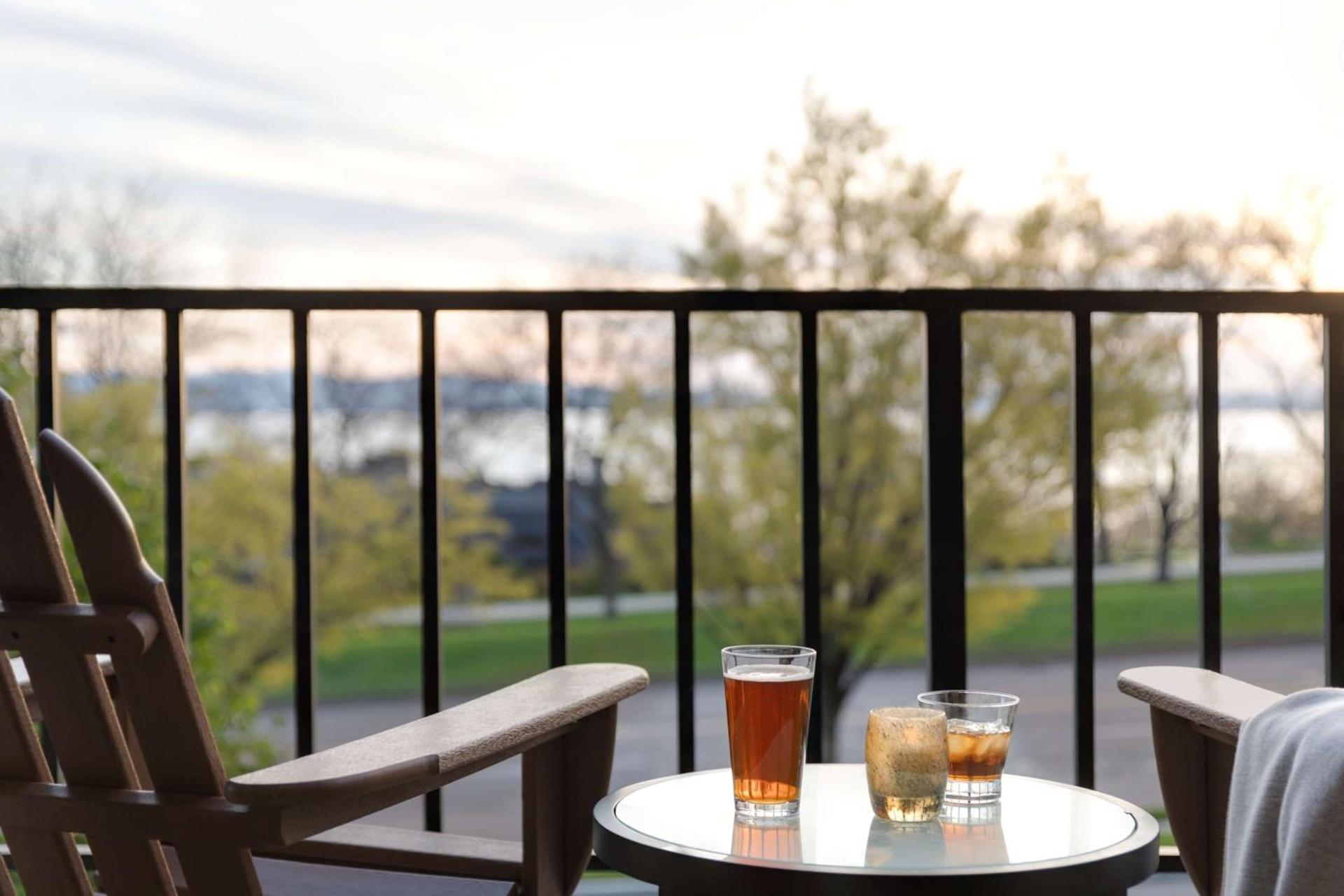 Hotel Champlain Burlington, Curio Collection by Hilton photo 4