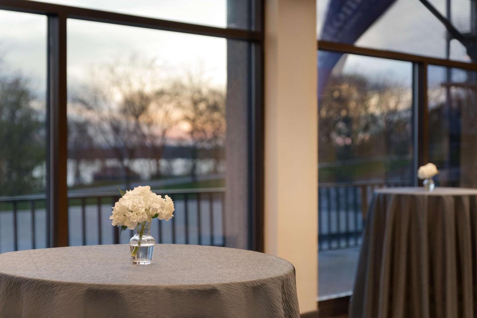 Hotel Champlain Burlington, Curio Collection by Hilton photo 45