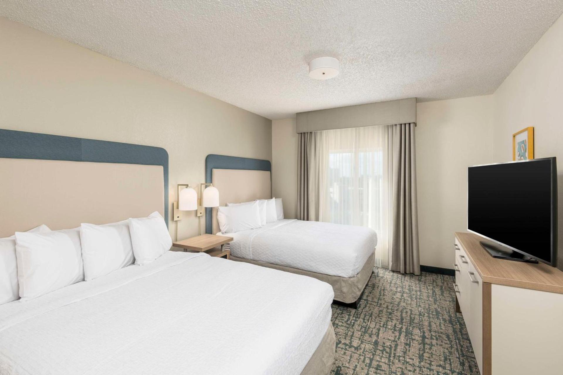 Homewood Suites Miami Airport/Blue Lagoon photo 31