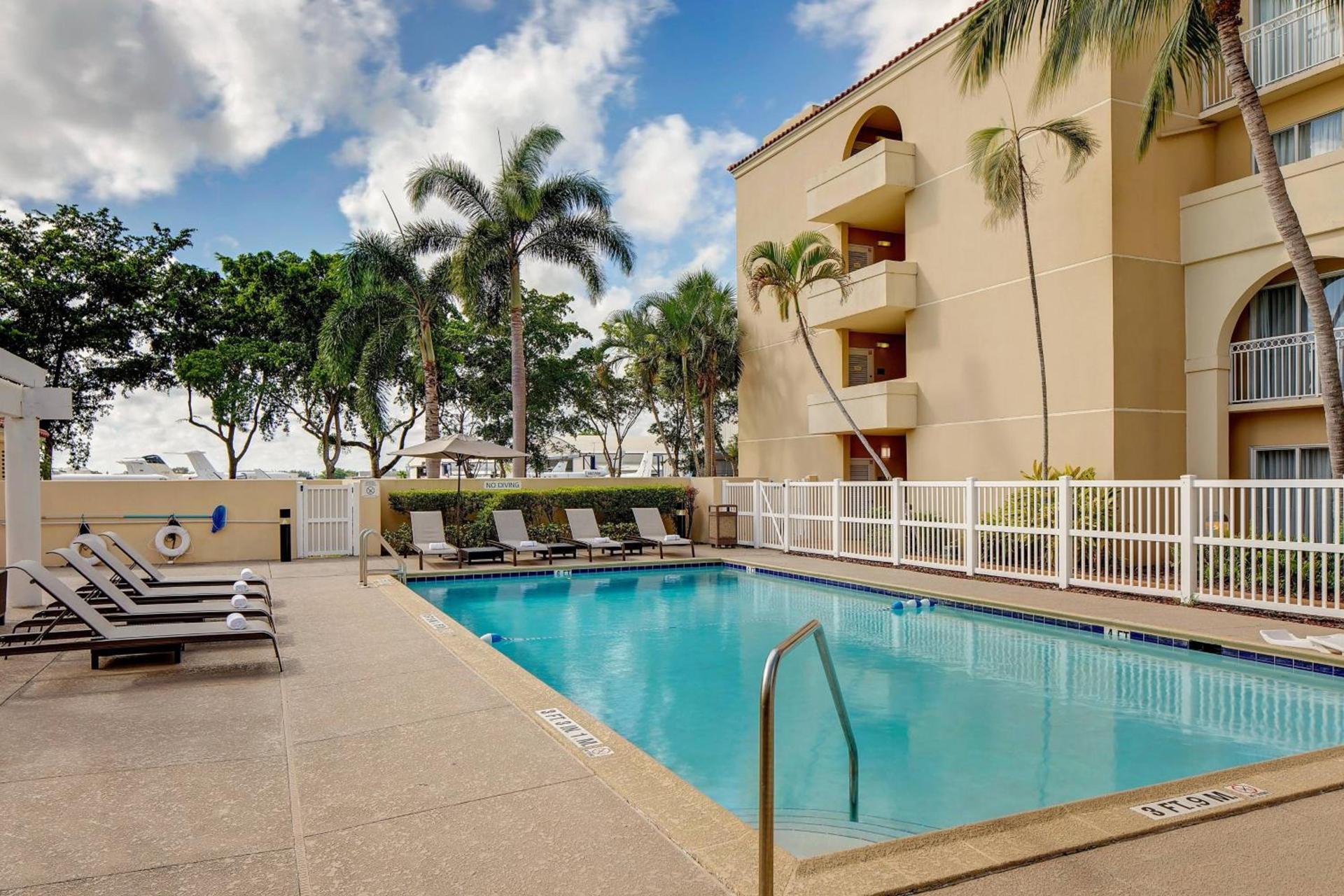 Courtyard by Marriott Fort Lauderdale North/Cypress Creek photo 39