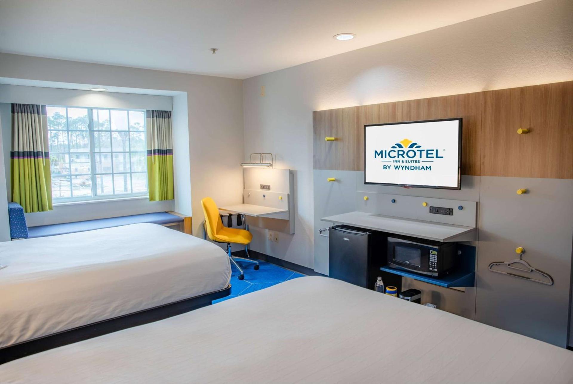 Microtel Inn & Suites by Wyndham Kingsland Naval Base I-95 photo 37